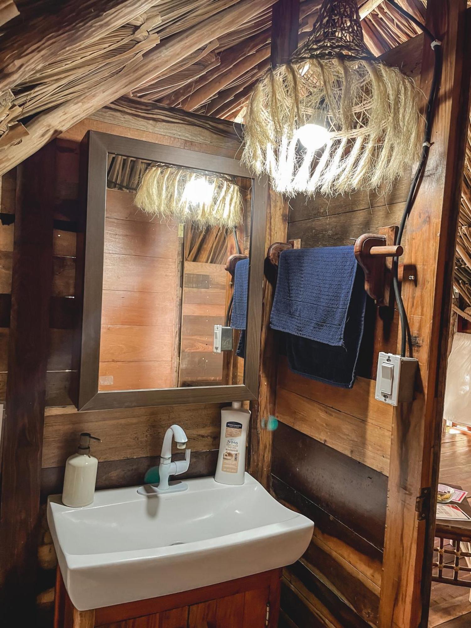 Chavez Eco Beach Camping And Cabanas Τουλούμ Δωμάτιο φωτογραφία